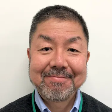 A person with a beard Description automatically generated with medium confidence